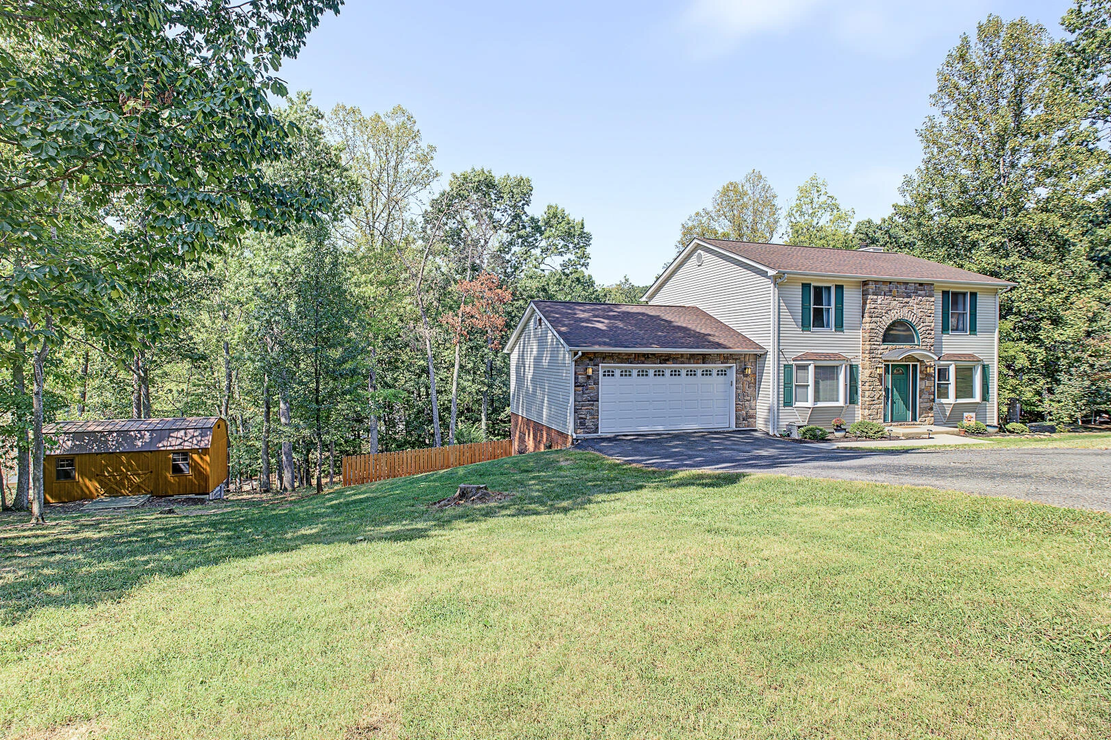 121 Oak Ridge CT - Photo 8
