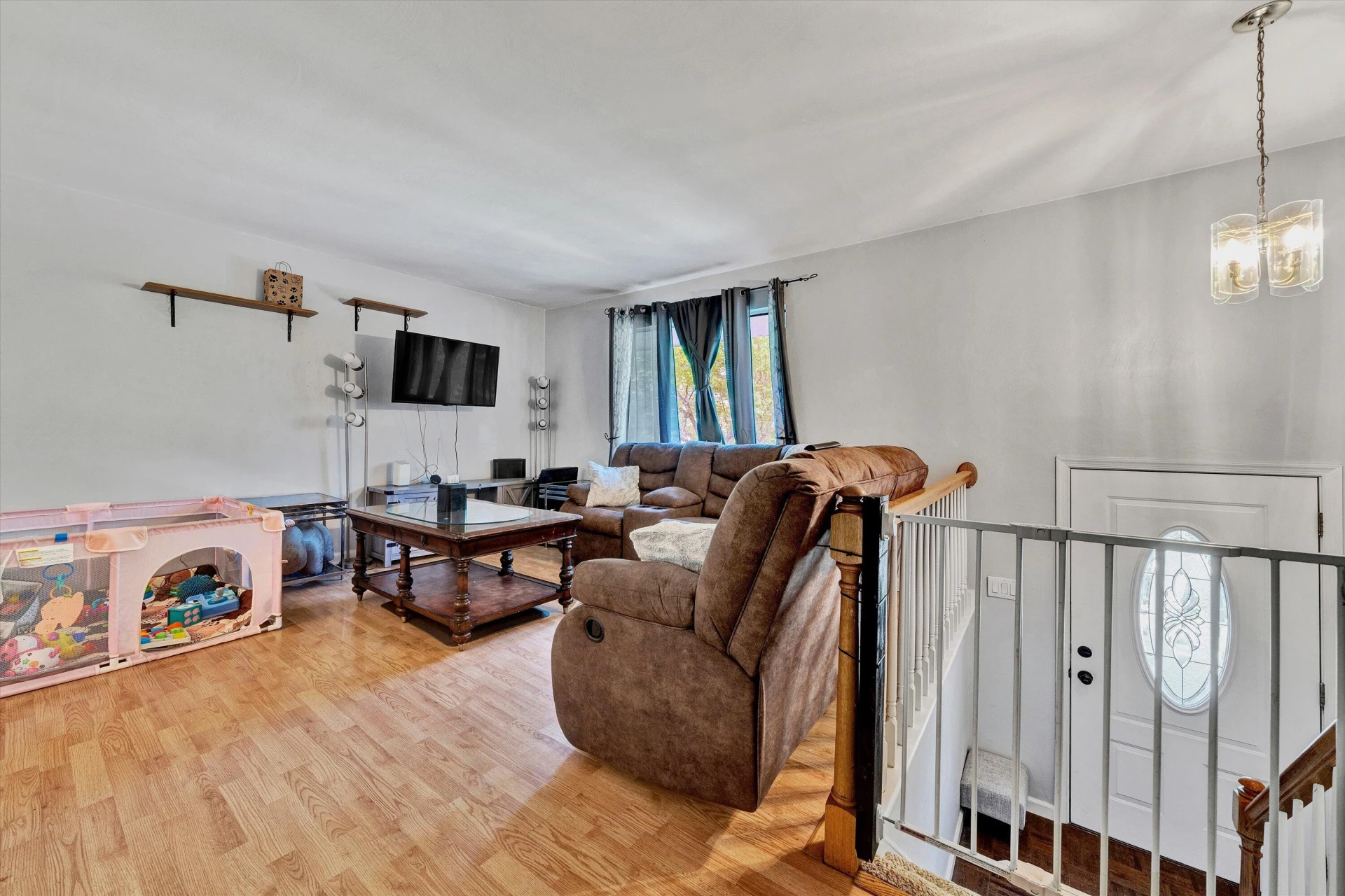 3344 Colonial AVE SW - Photo 3