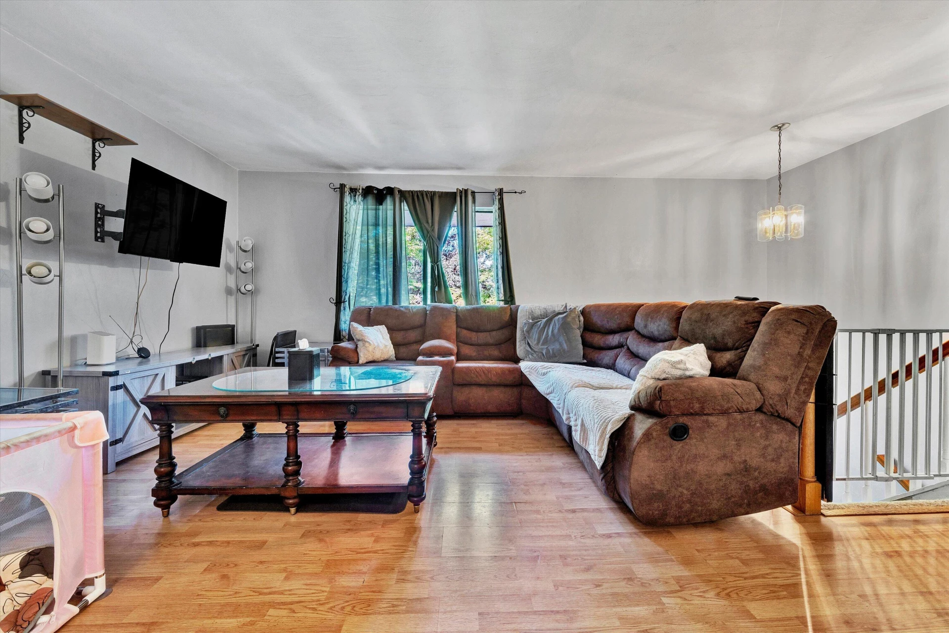 3344 Colonial AVE SW - Photo 4