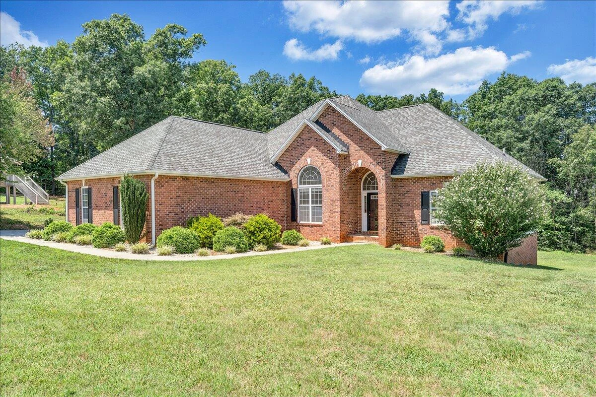 138 Holland CT - Photo 3