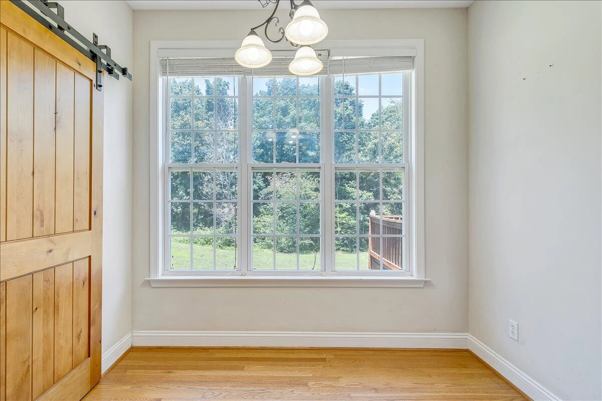 138 Holland CT - Photo 20