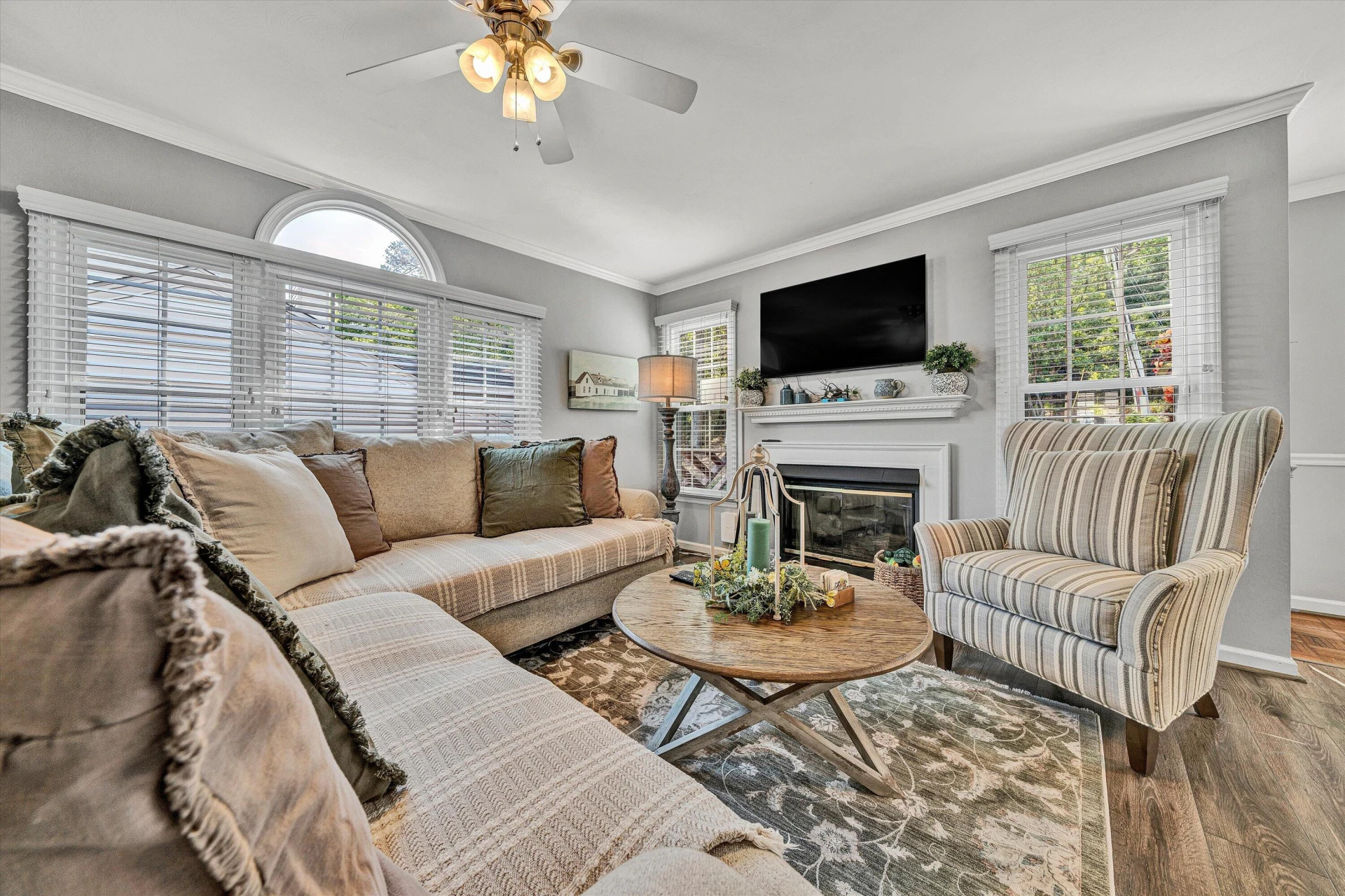 4728 Wembley PL SW - Photo 7