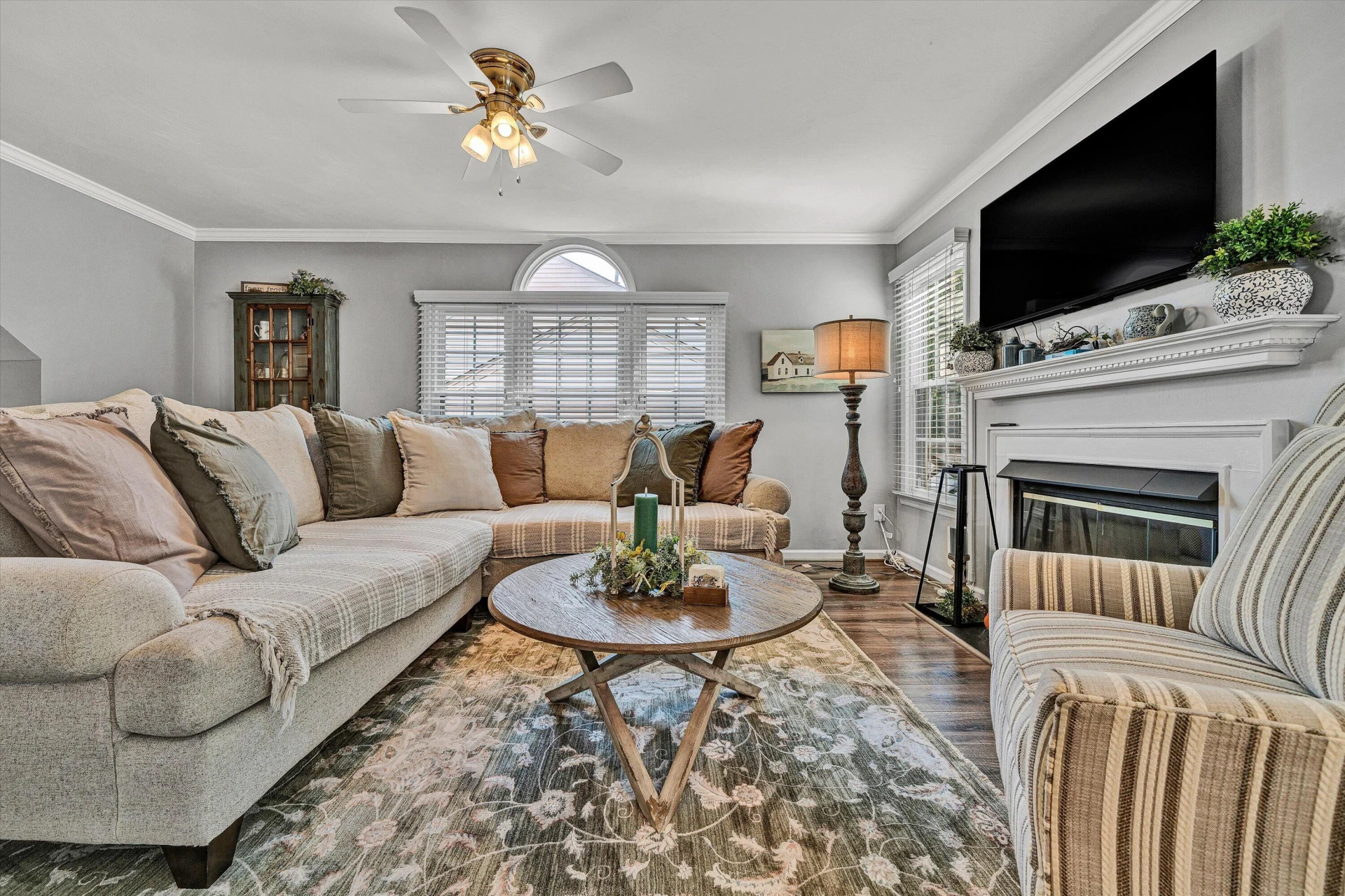 4728 Wembley PL SW - Photo 8