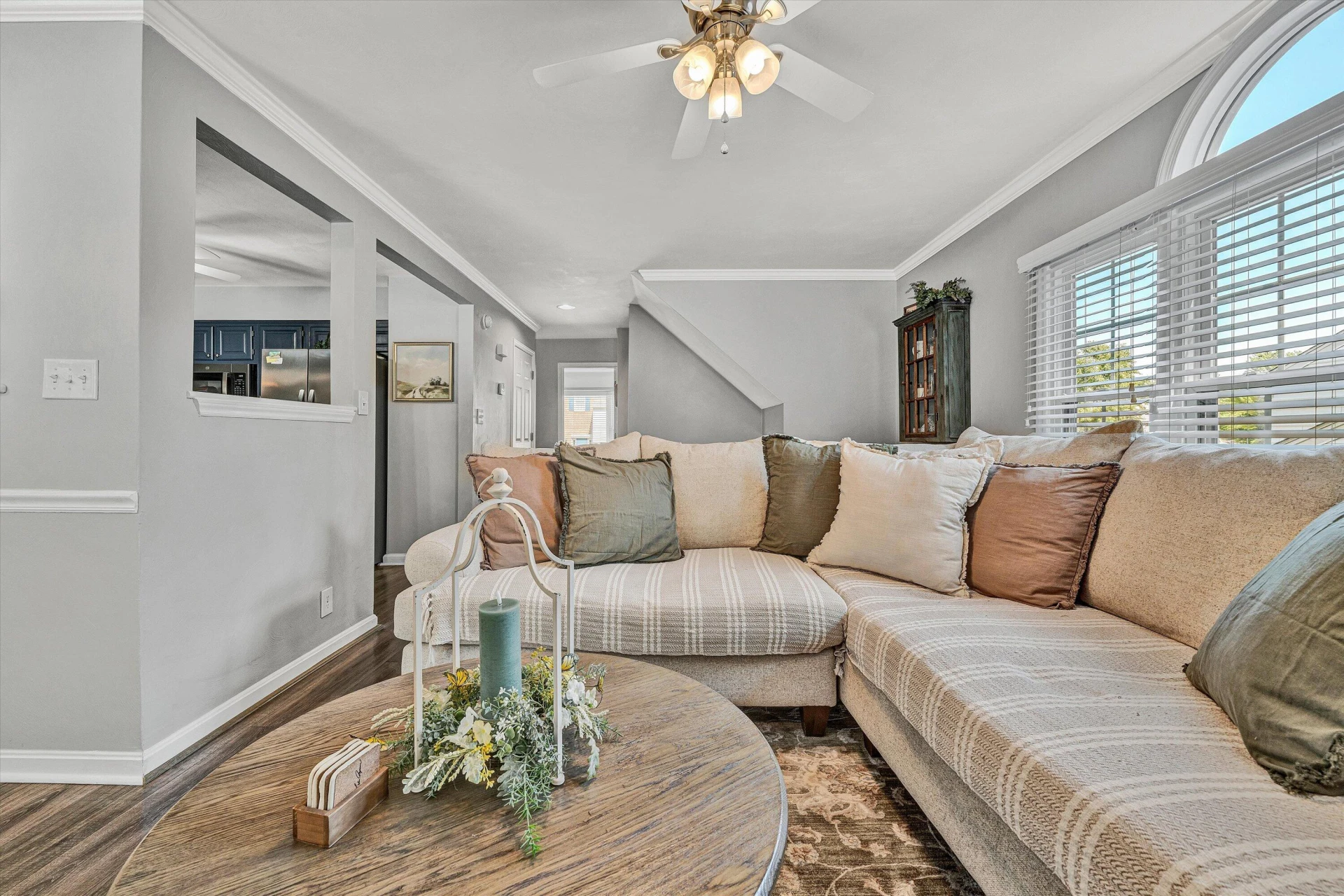 4728 Wembley PL SW - Photo 9