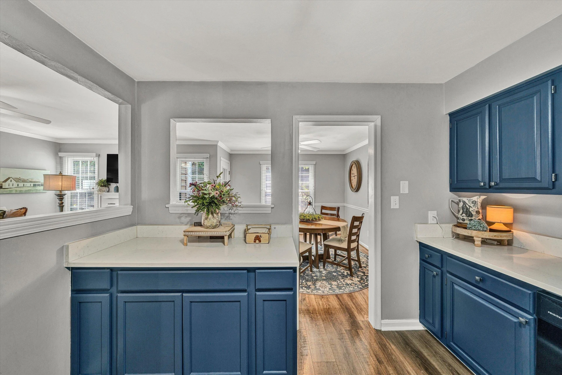 4728 Wembley PL SW - Photo 12