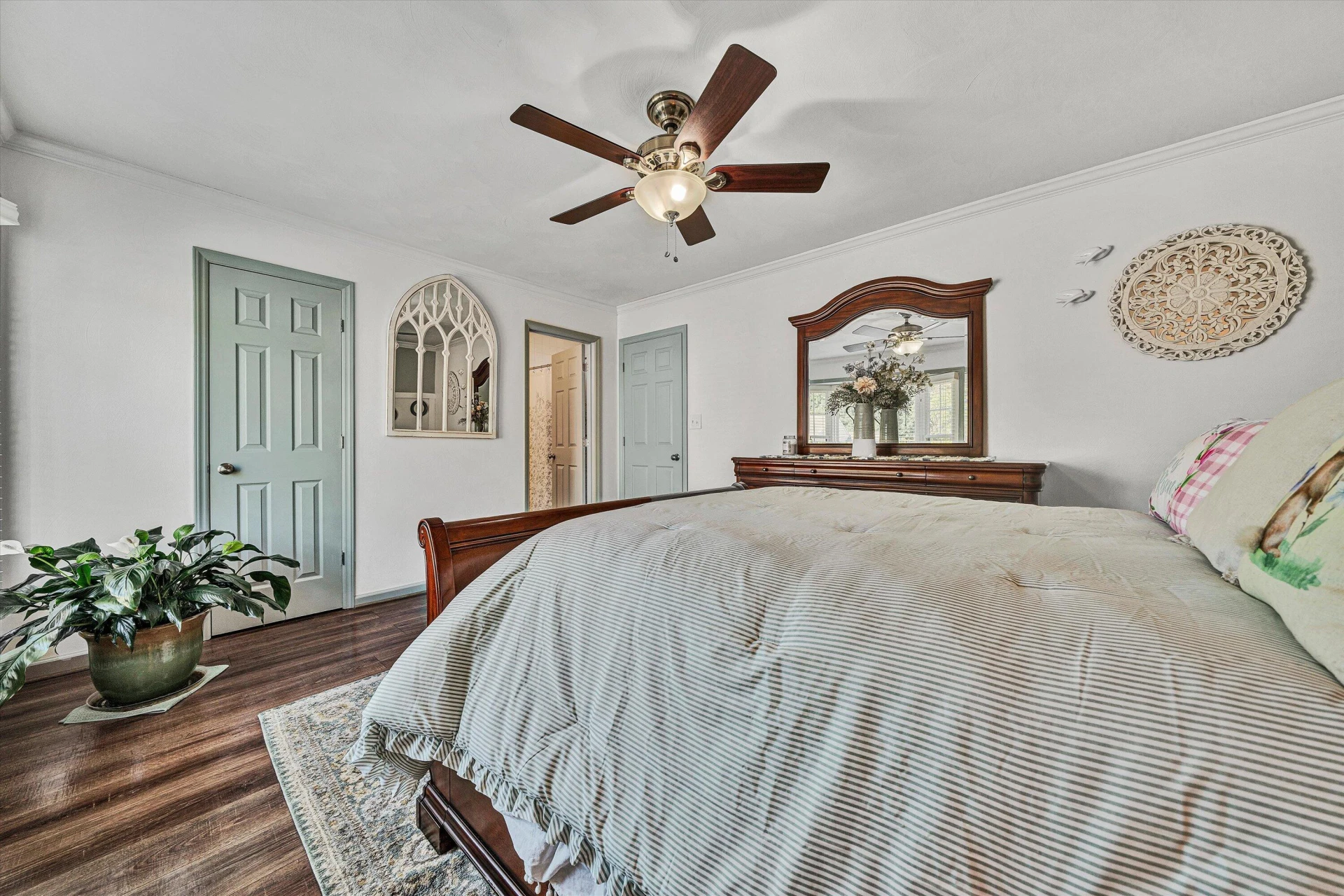 4728 Wembley PL SW - Photo 16