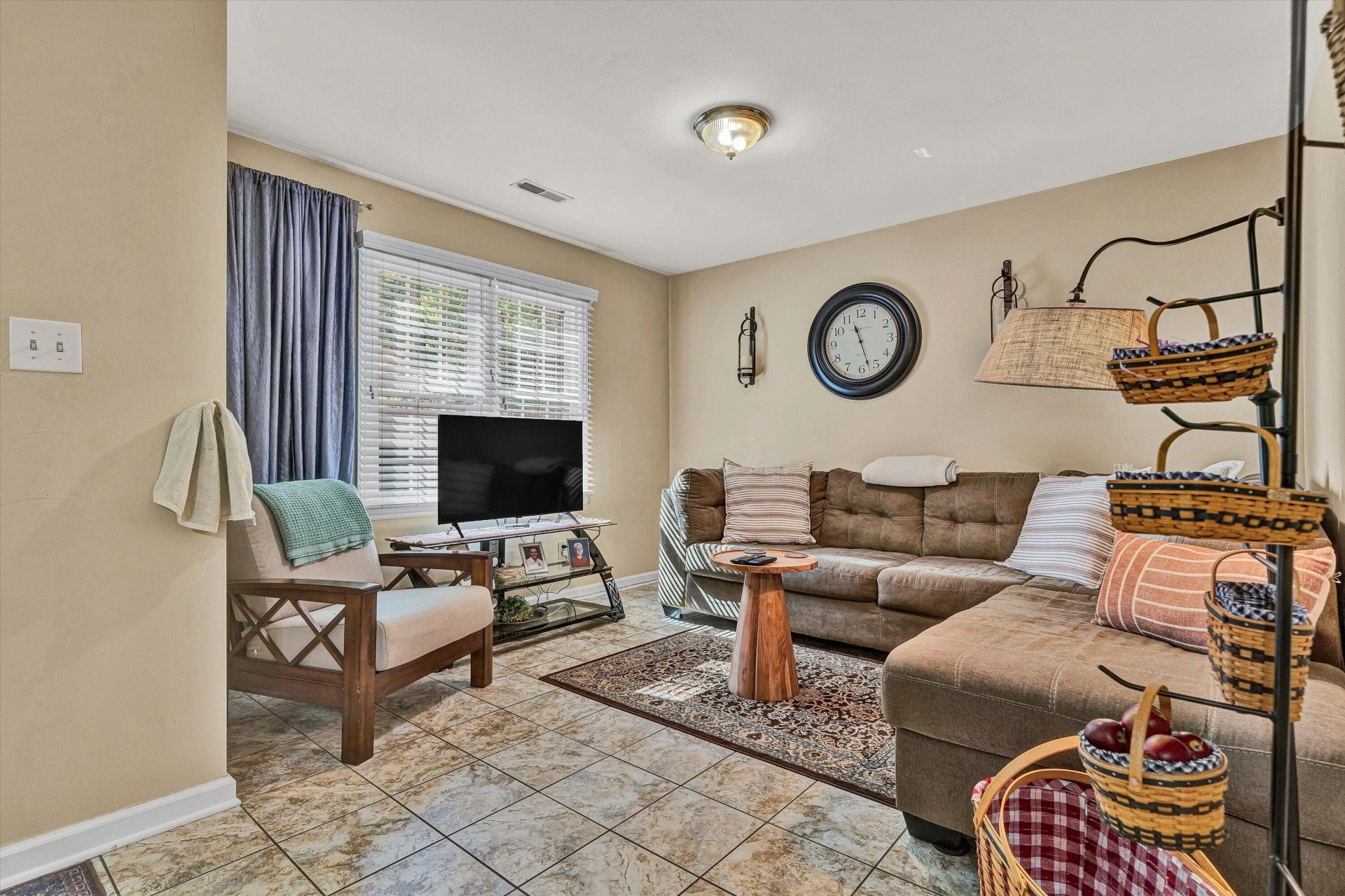4728 Wembley PL SW - Photo 29