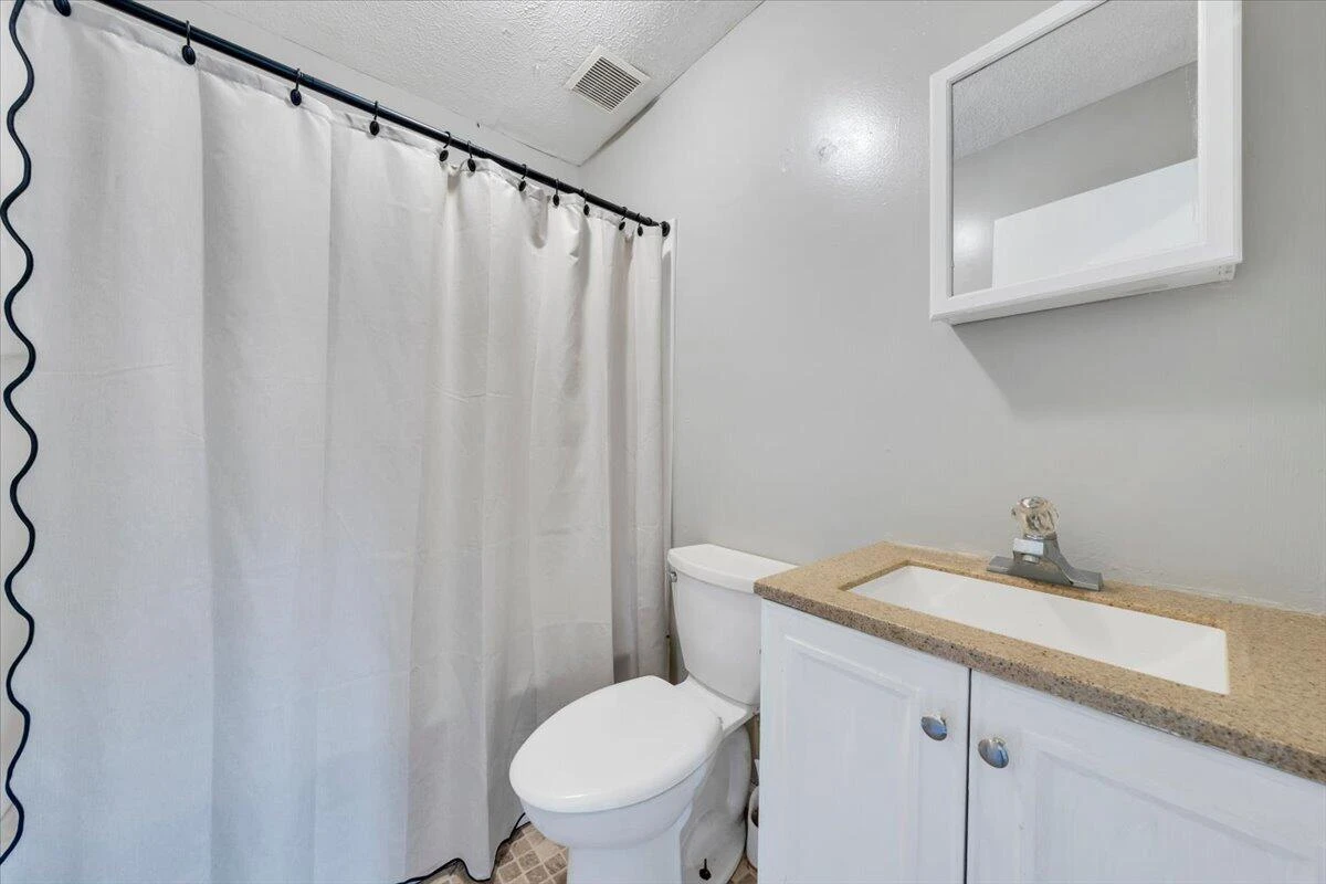 50 Harvey ST - Photo 33