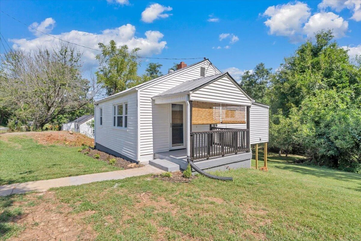 50 Harvey ST - Photo 47