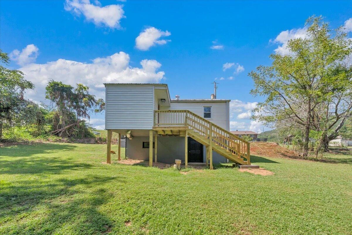 50 Harvey ST - Photo 48