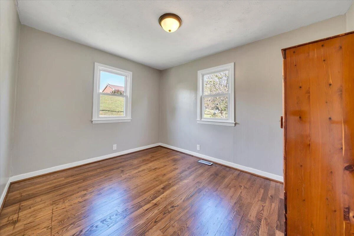 50 Harvey ST - Photo 26