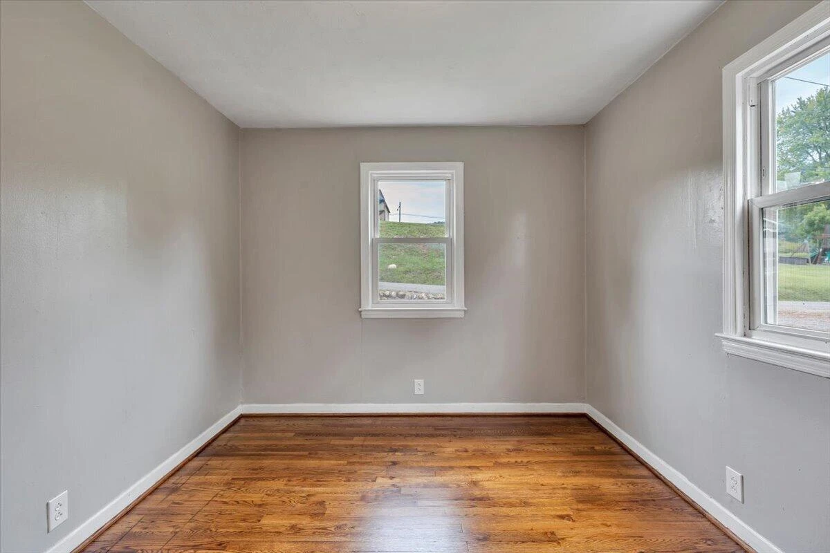 50 Harvey ST - Photo 27