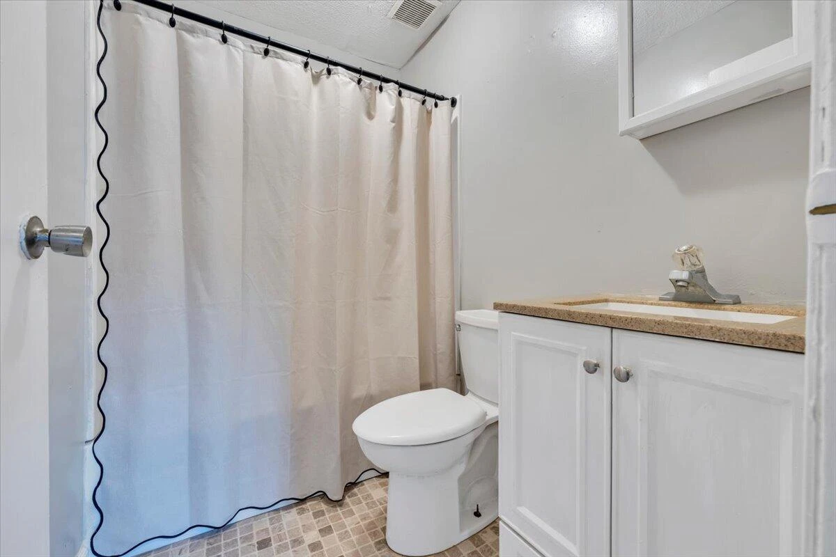 50 Harvey ST - Photo 31
