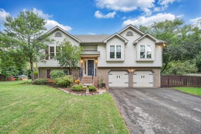 1324 Trevino DR NE