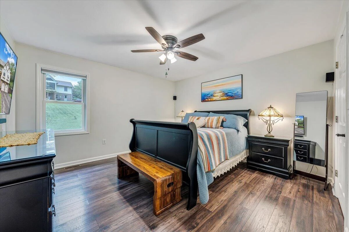 1324 Trevino DR NE - Photo 12