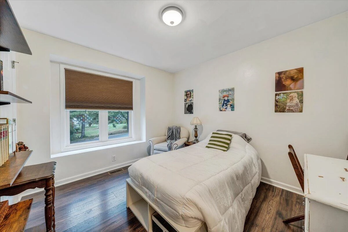 1324 Trevino DR NE - Photo 18