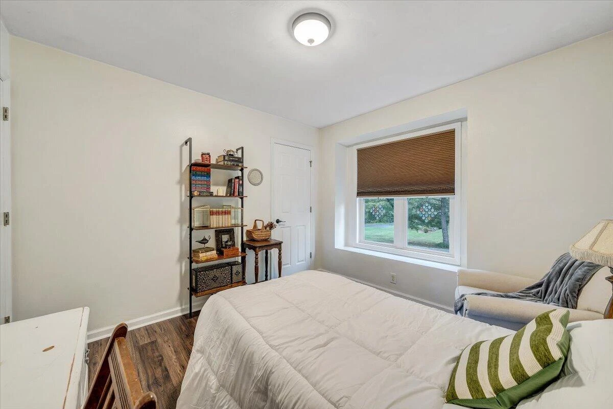 1324 Trevino DR NE - Photo 19