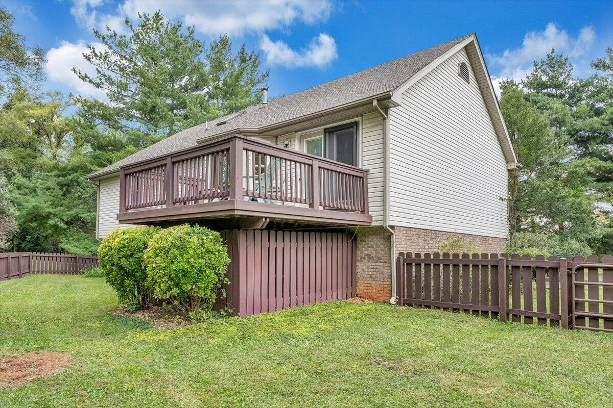 1324 Trevino DR NE - Photo 31