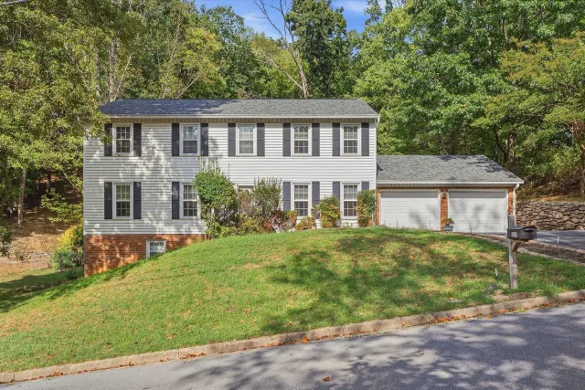 113 Niblick DR