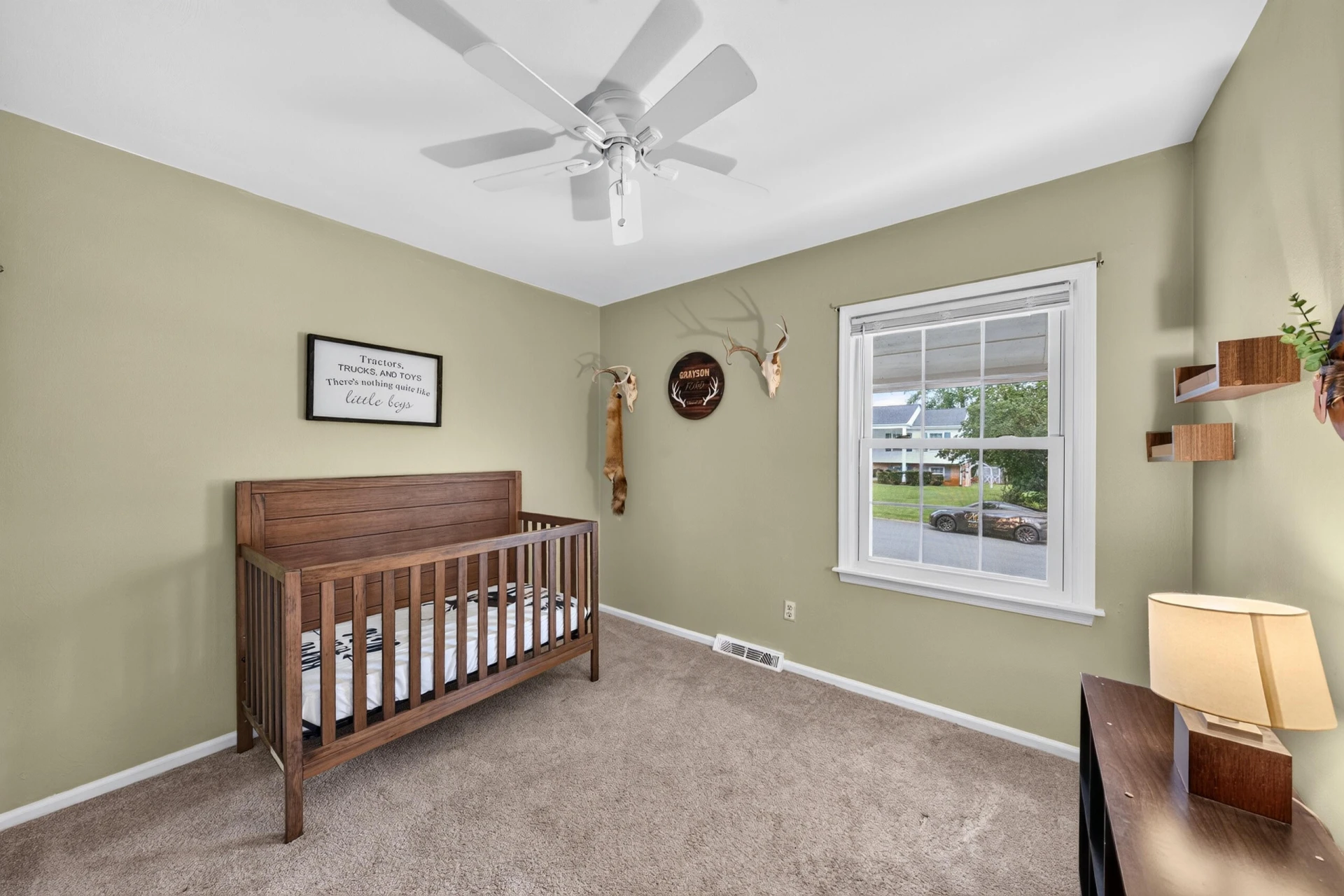 1465 Abbey CIR - Photo 12