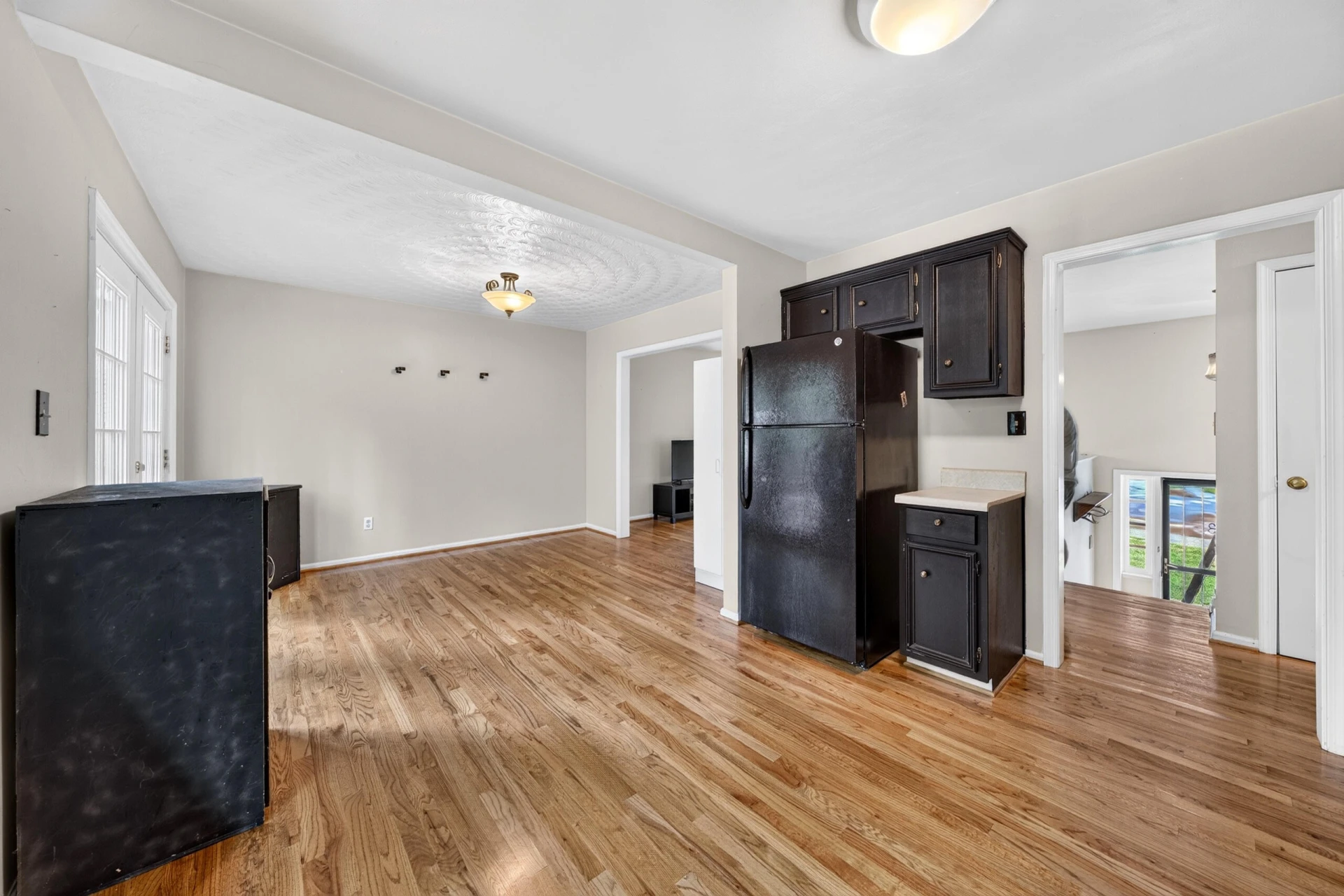1465 Abbey CIR - Photo 23