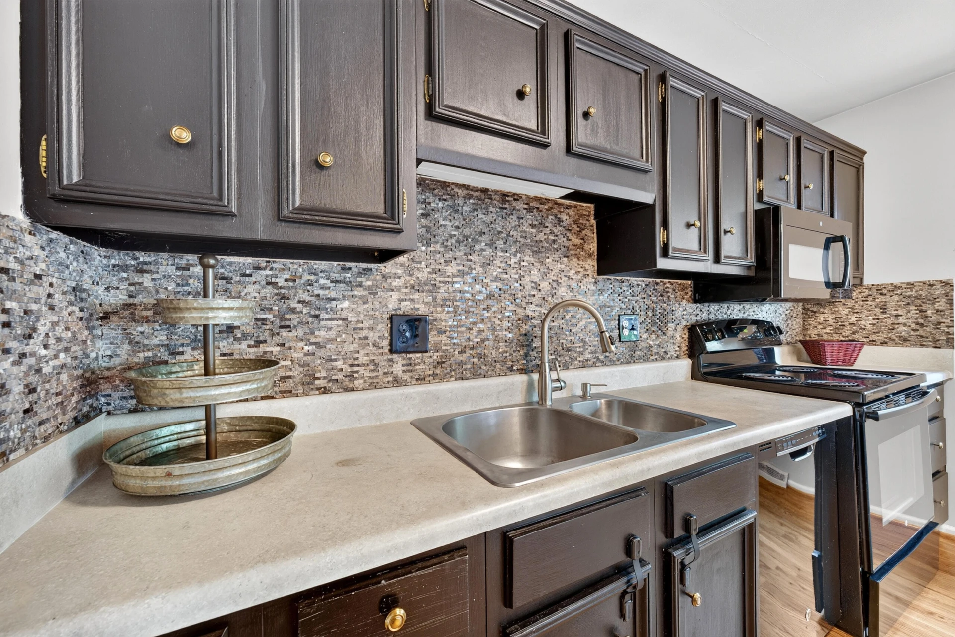 1465 Abbey CIR - Photo 27