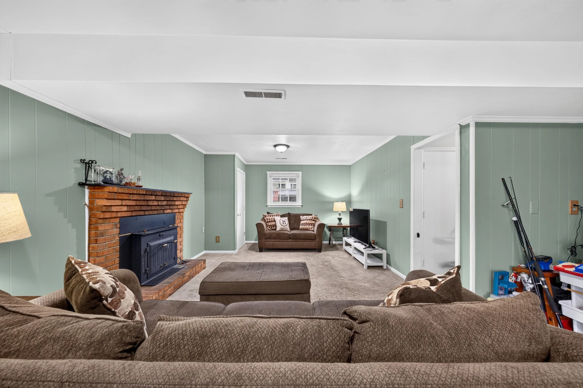 1465 Abbey CIR - Photo 41