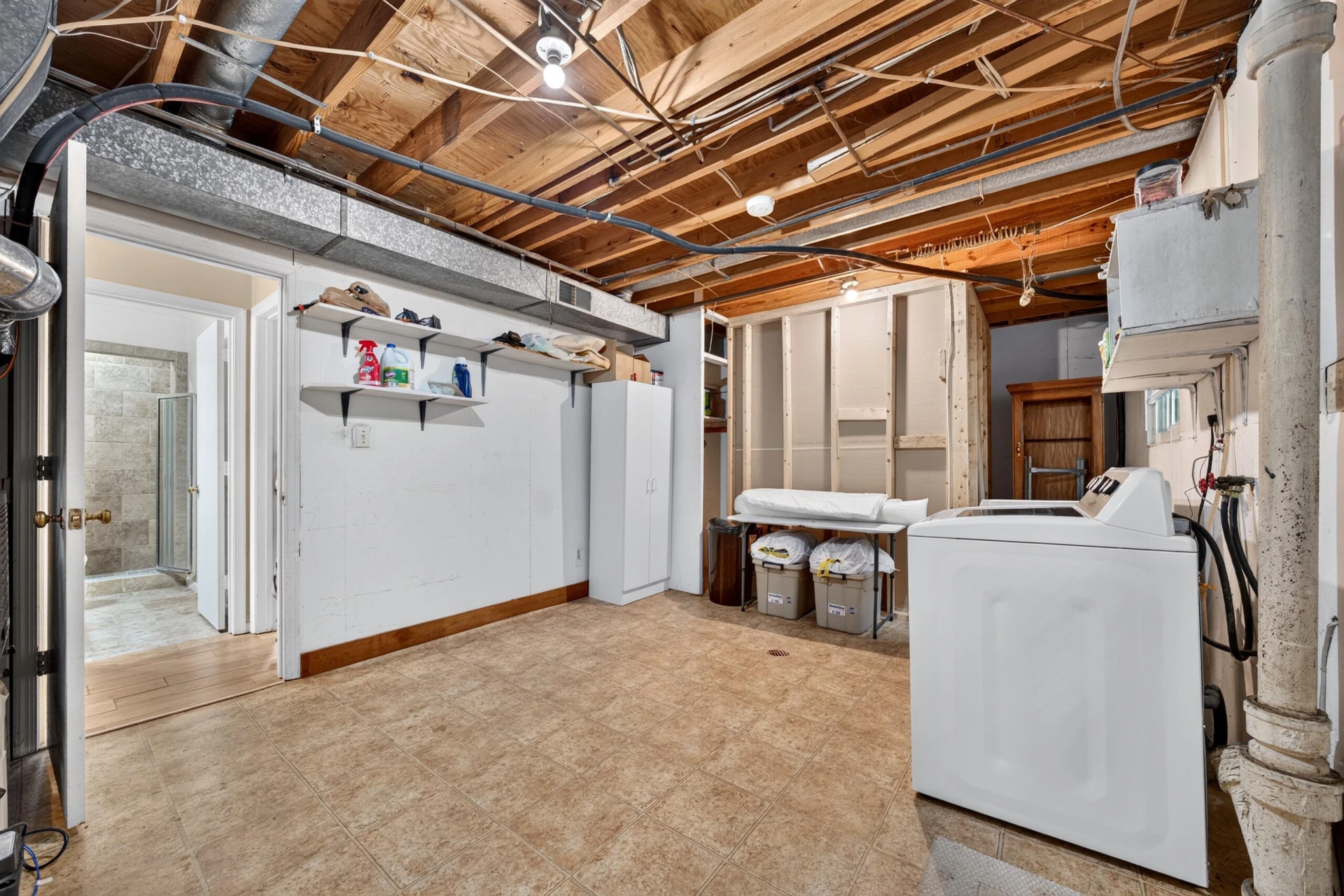 1465 Abbey CIR - Photo 44