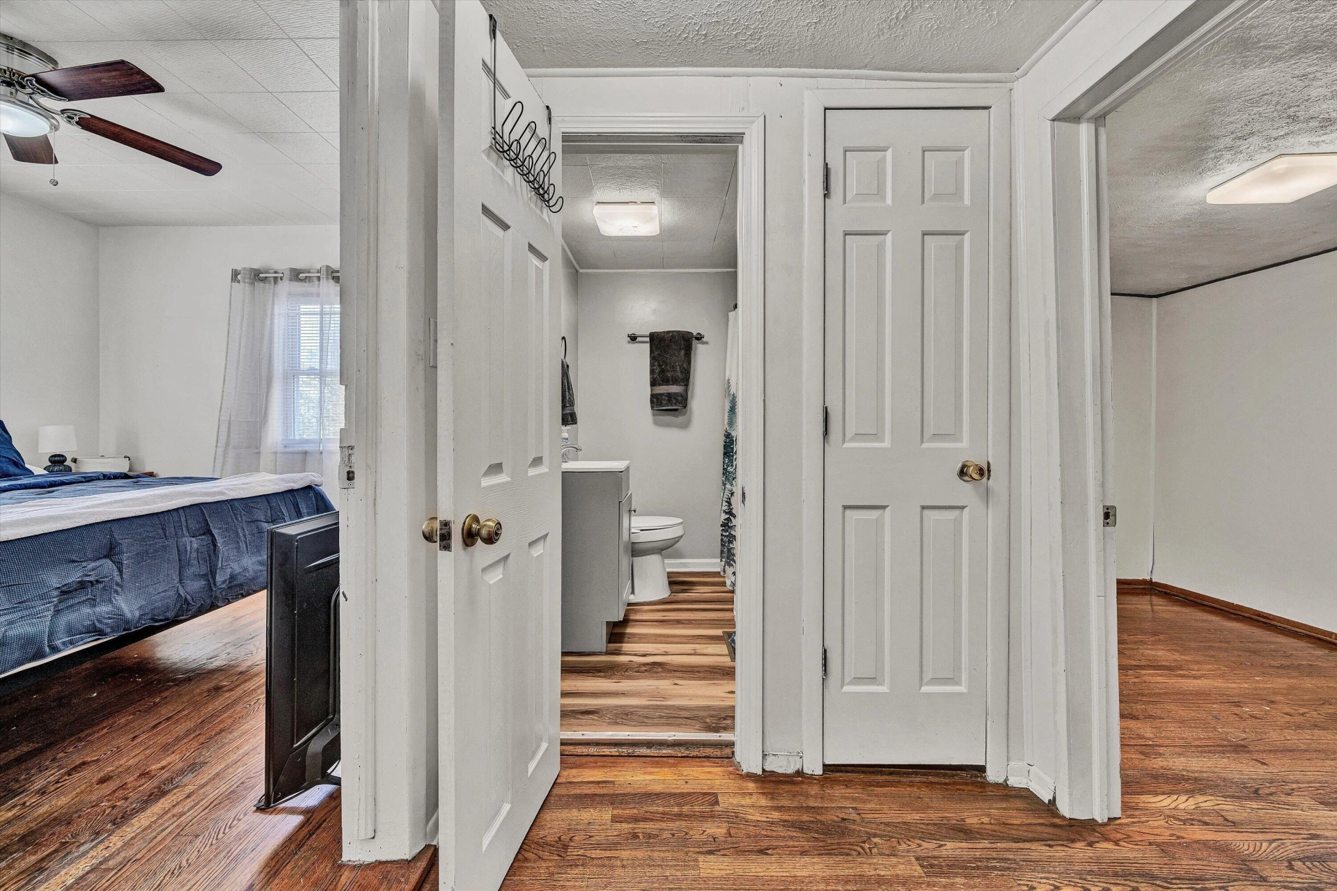 1346 Archbold AVE NE - Photo 8
