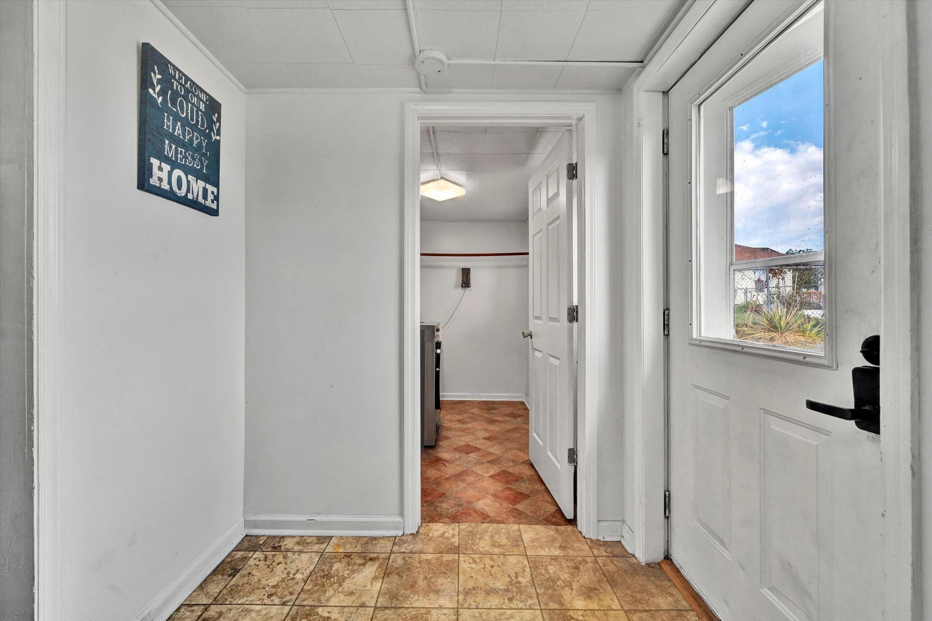 1346 Archbold AVE NE - Photo 16