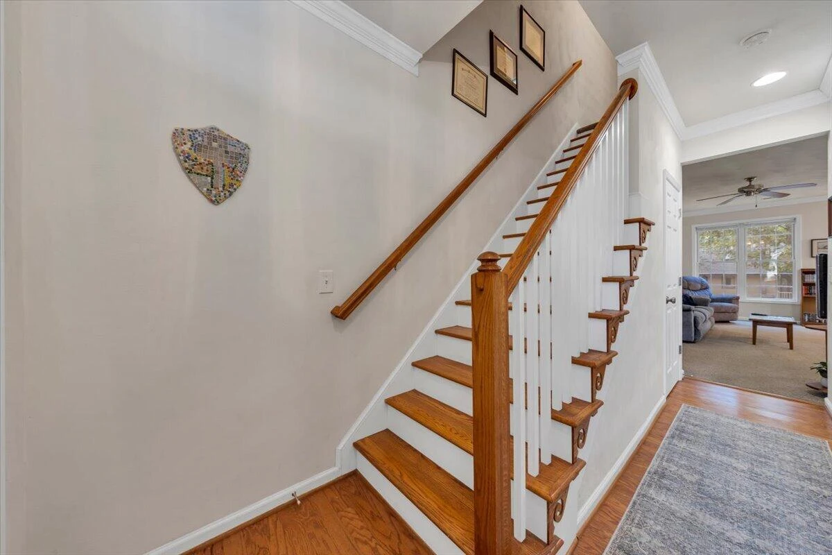 8711 Little Hoop RD - Photo 3