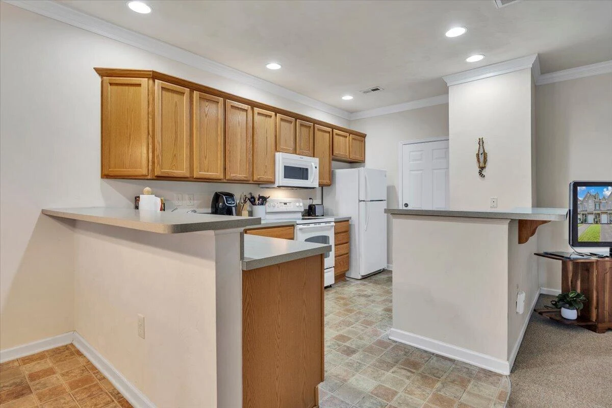 8711 Little Hoop RD - Photo 9