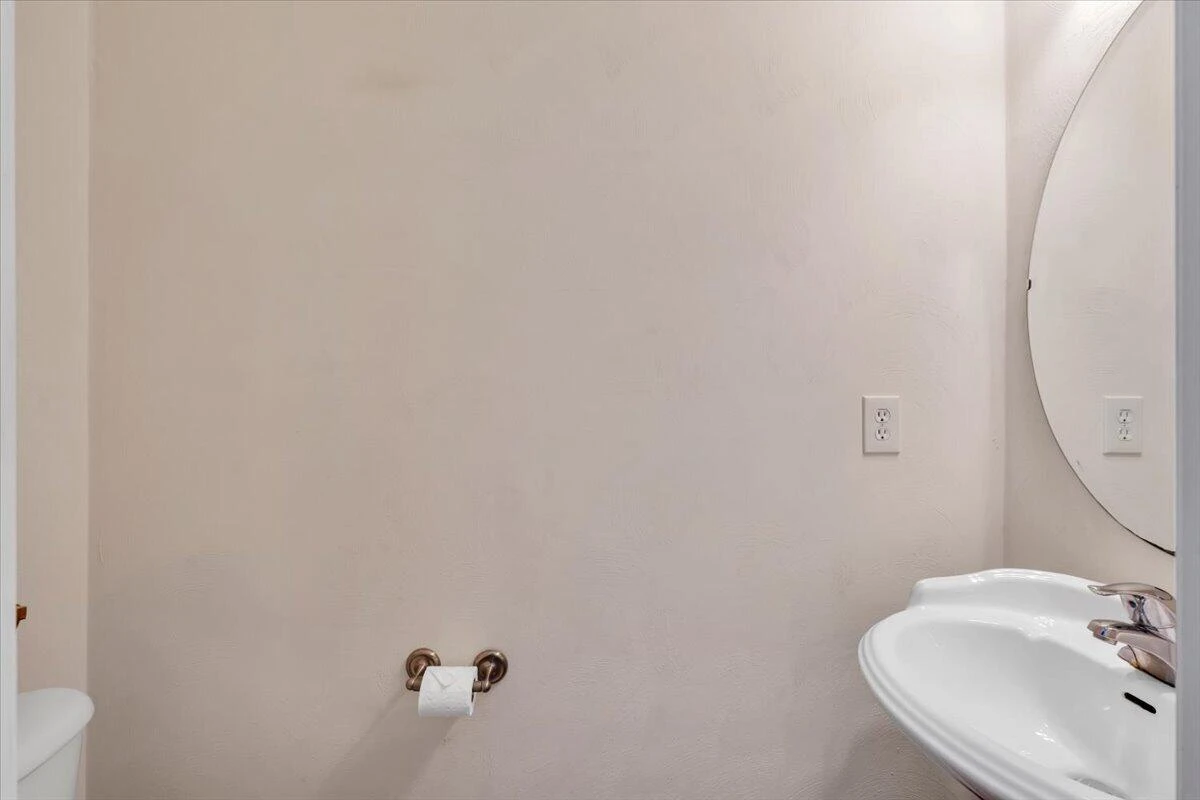8711 Little Hoop RD - Photo 13