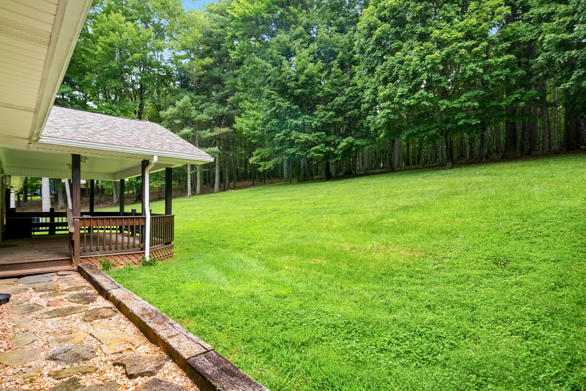 7543 Indian Valley RD NW - Photo 18