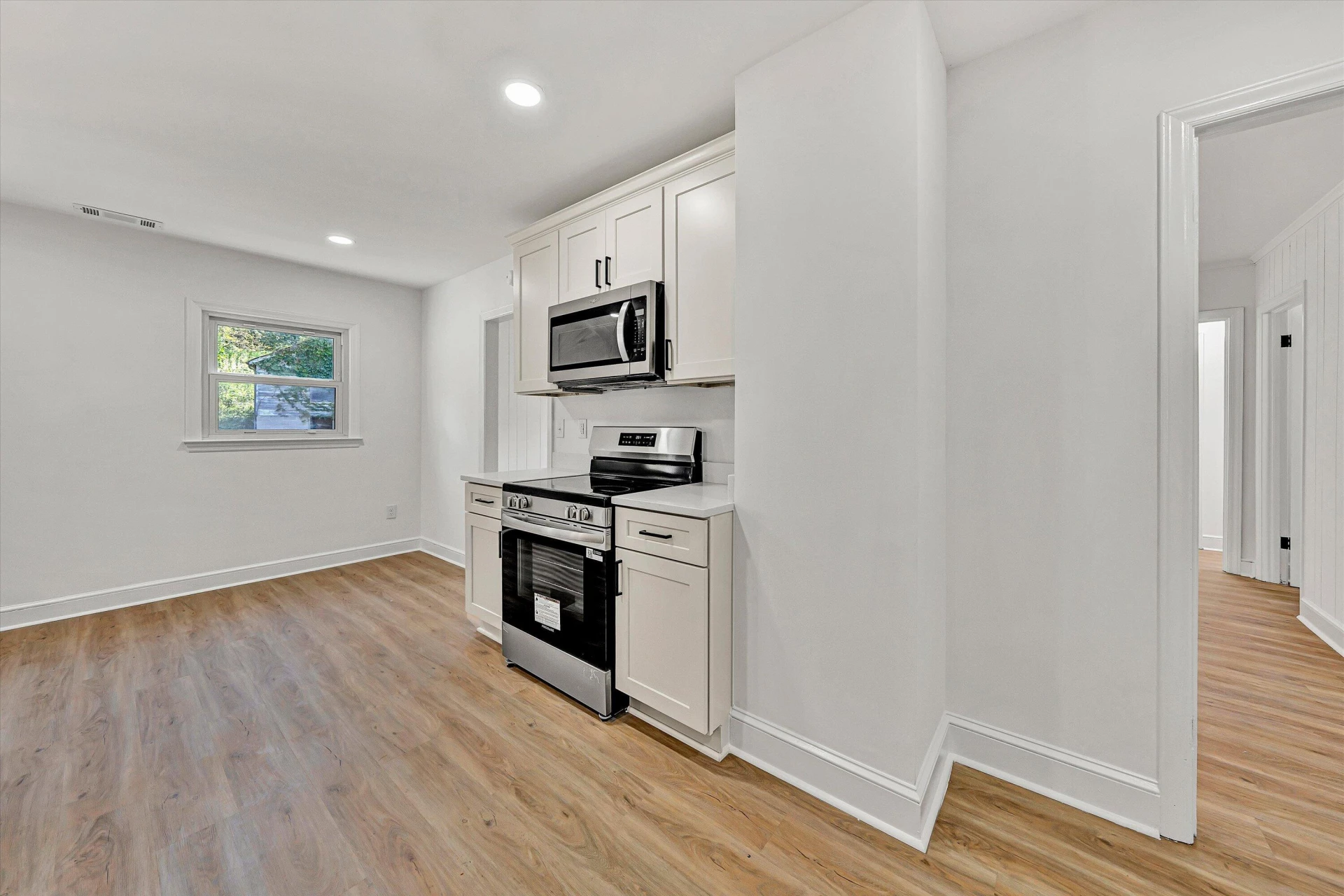 8031 Bent Mountain RD - Photo 16