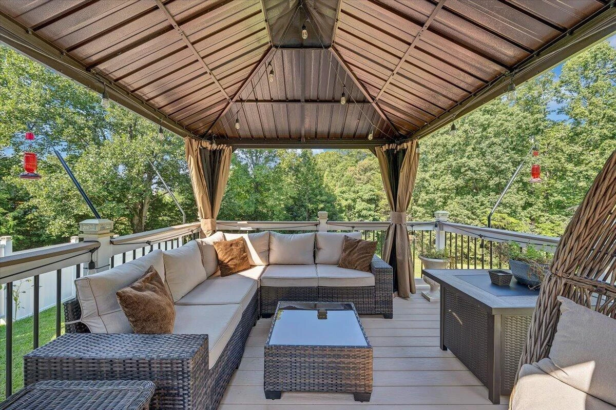 297 Twelve Oaks DR - Photo 11