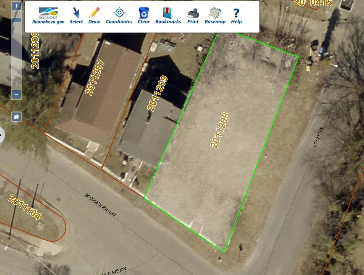 601 Moorman AVE NW - Photo 4