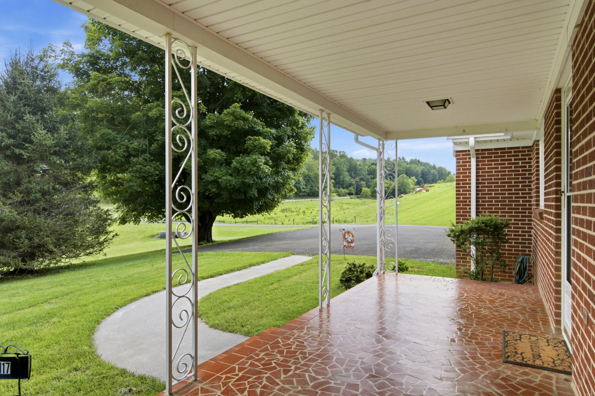 117 White Pine LN - Photo 4