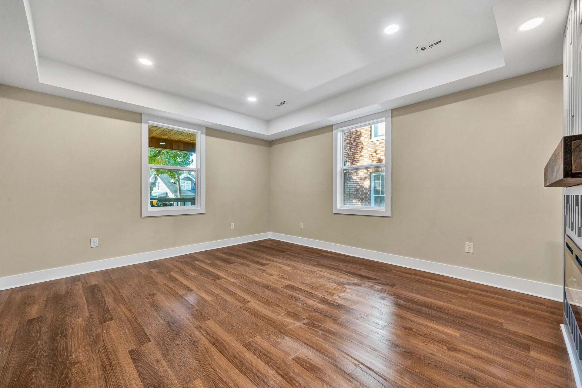1205 Campbell AVE SW - Photo 7