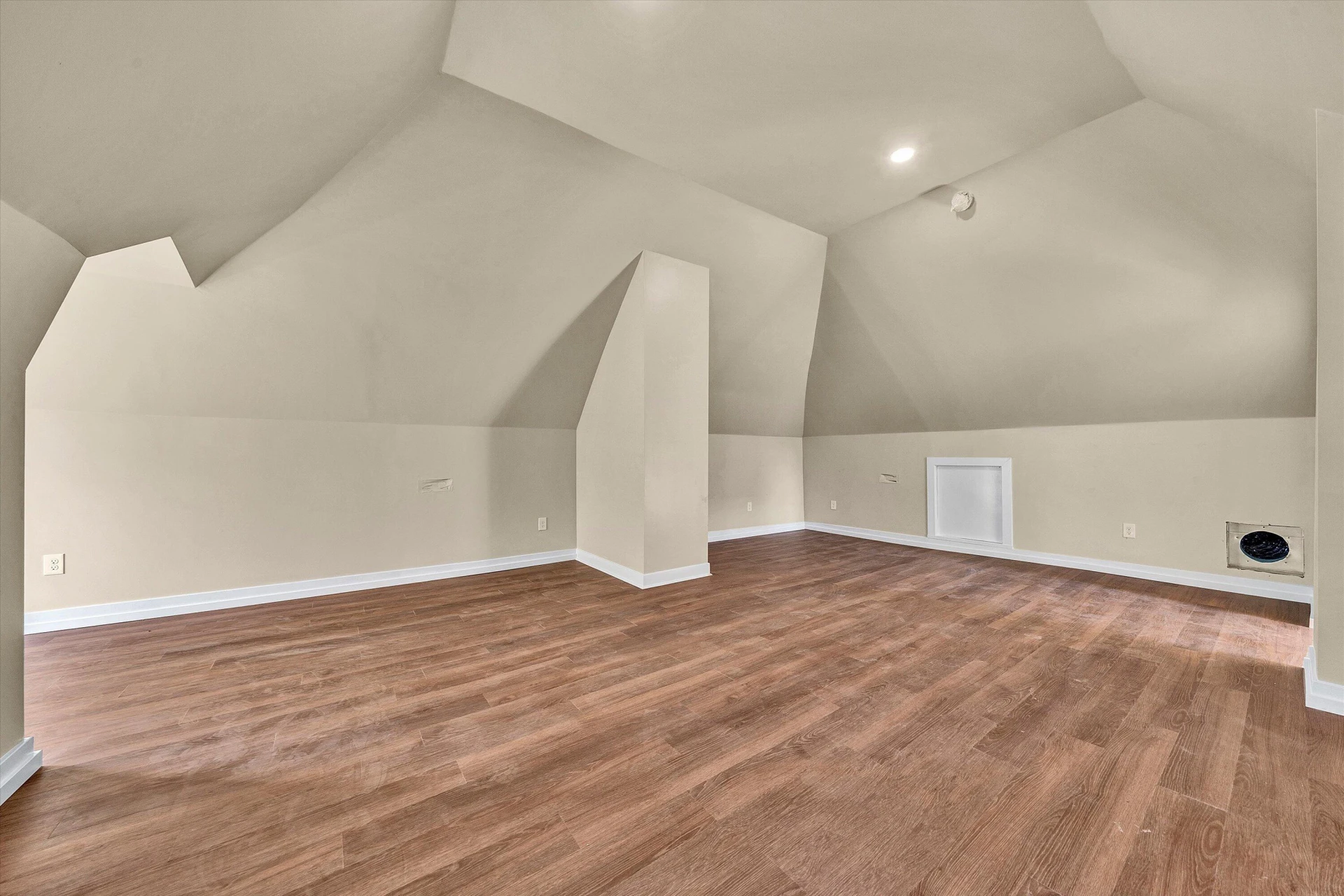 1205 Campbell AVE SW - Photo 21