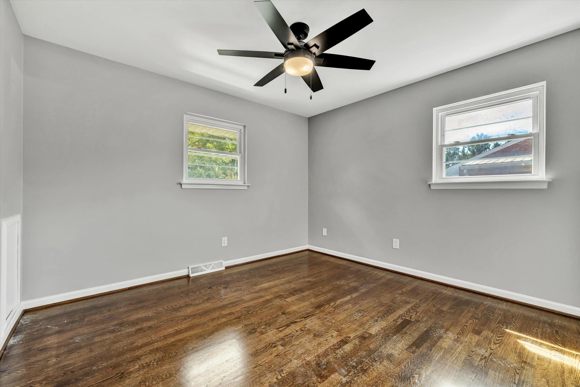 364 Clubhouse DR - Photo 6