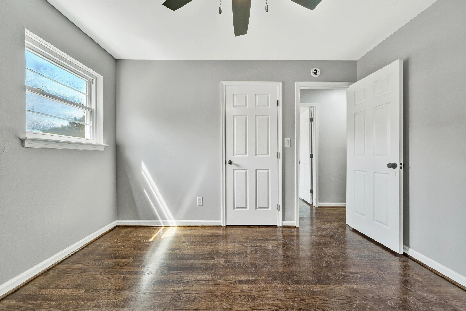 364 Clubhouse DR - Photo 7