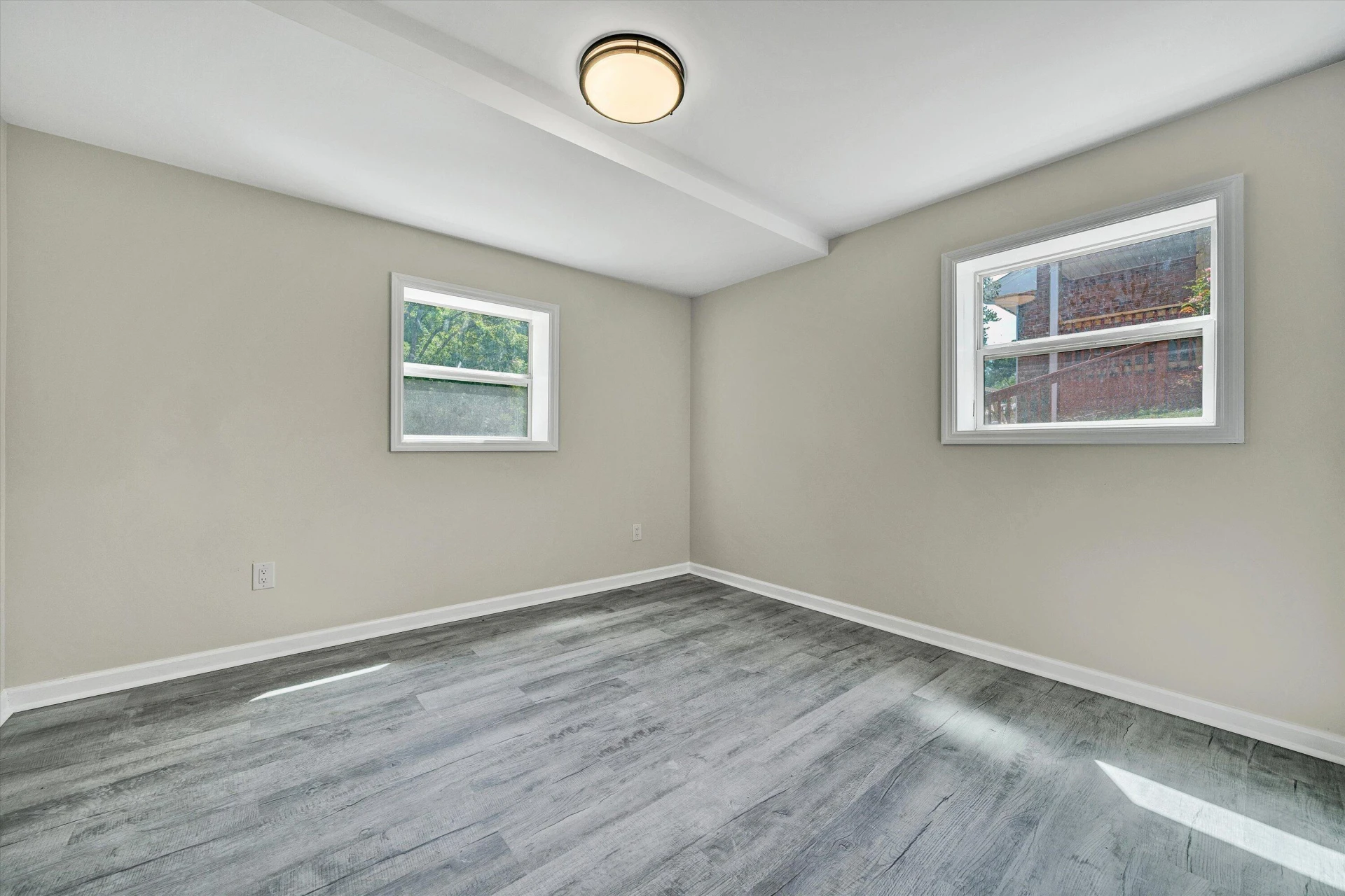 364 Clubhouse DR - Photo 14
