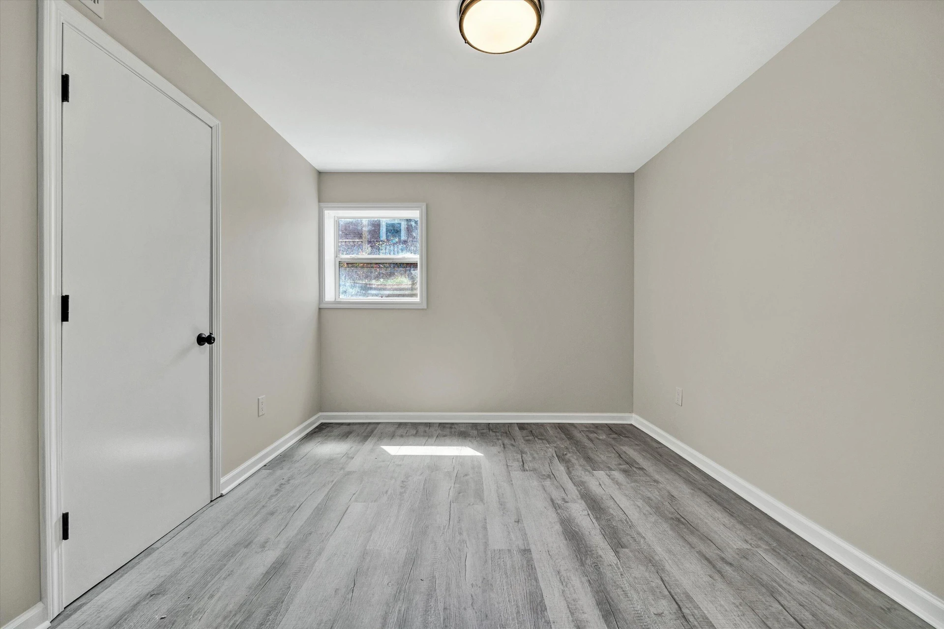 364 Clubhouse DR - Photo 15