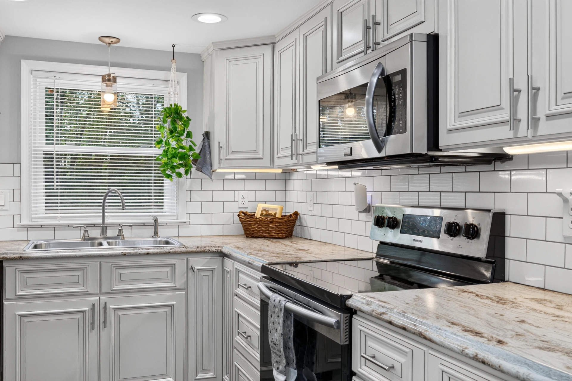5350 Bishop Creek RD - Photo 4