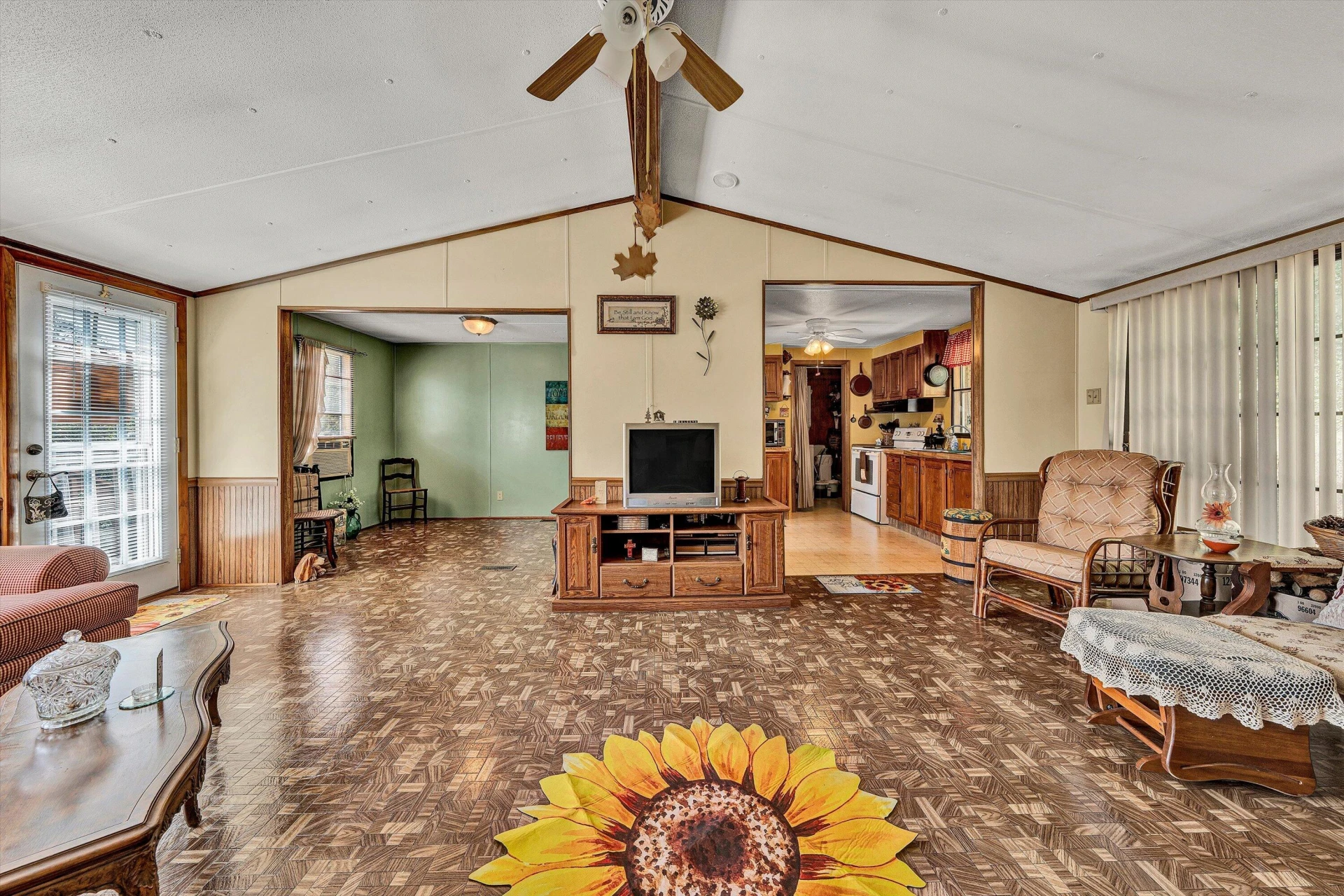 8115 Bradshaw RD - Photo 10