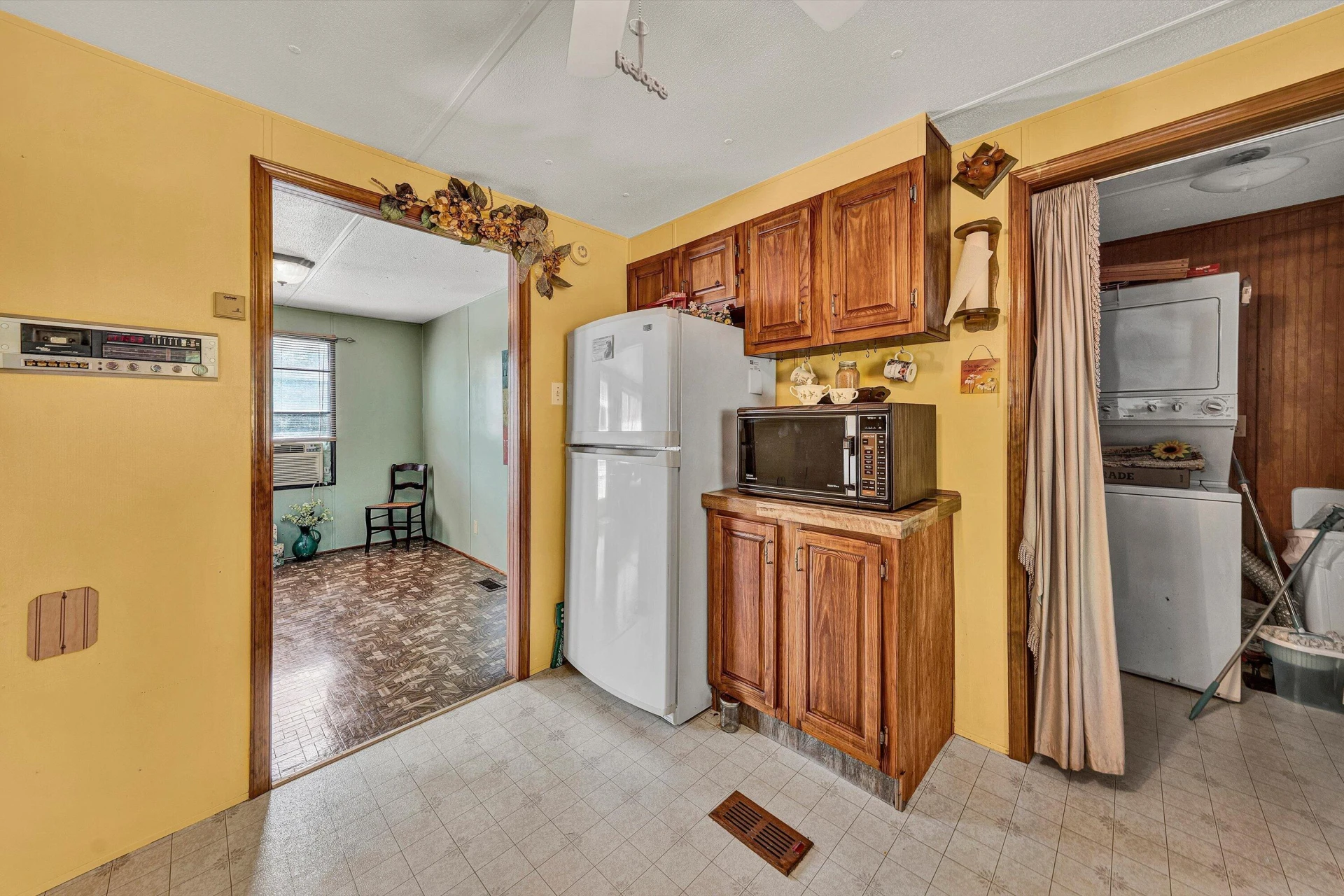 8115 Bradshaw RD - Photo 13
