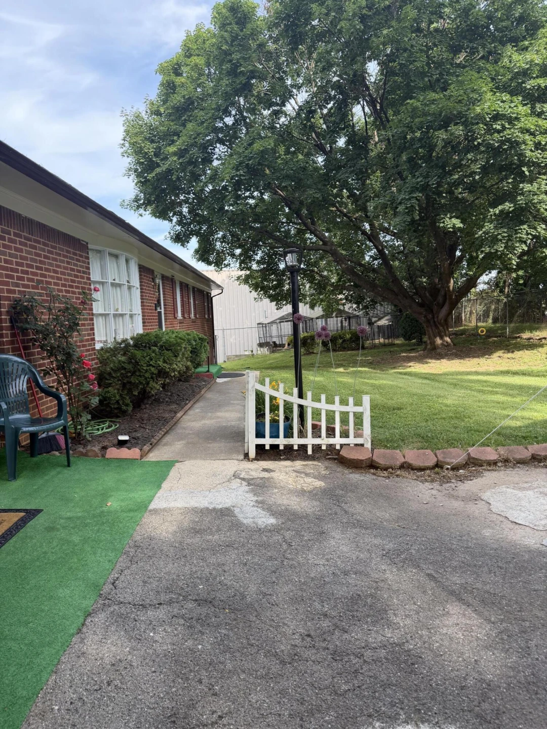 812 Elam DR - Photo 4