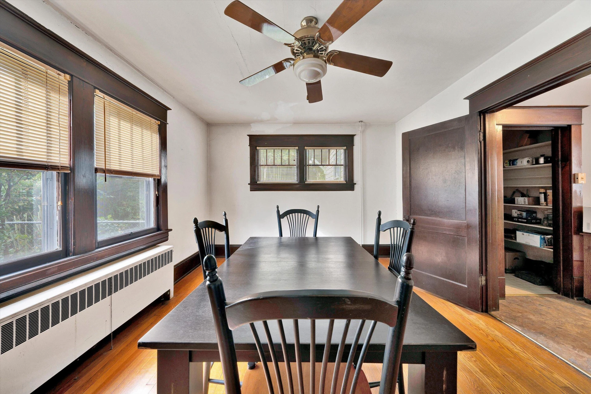 919 HOWBERT AVE SW - Photo 13