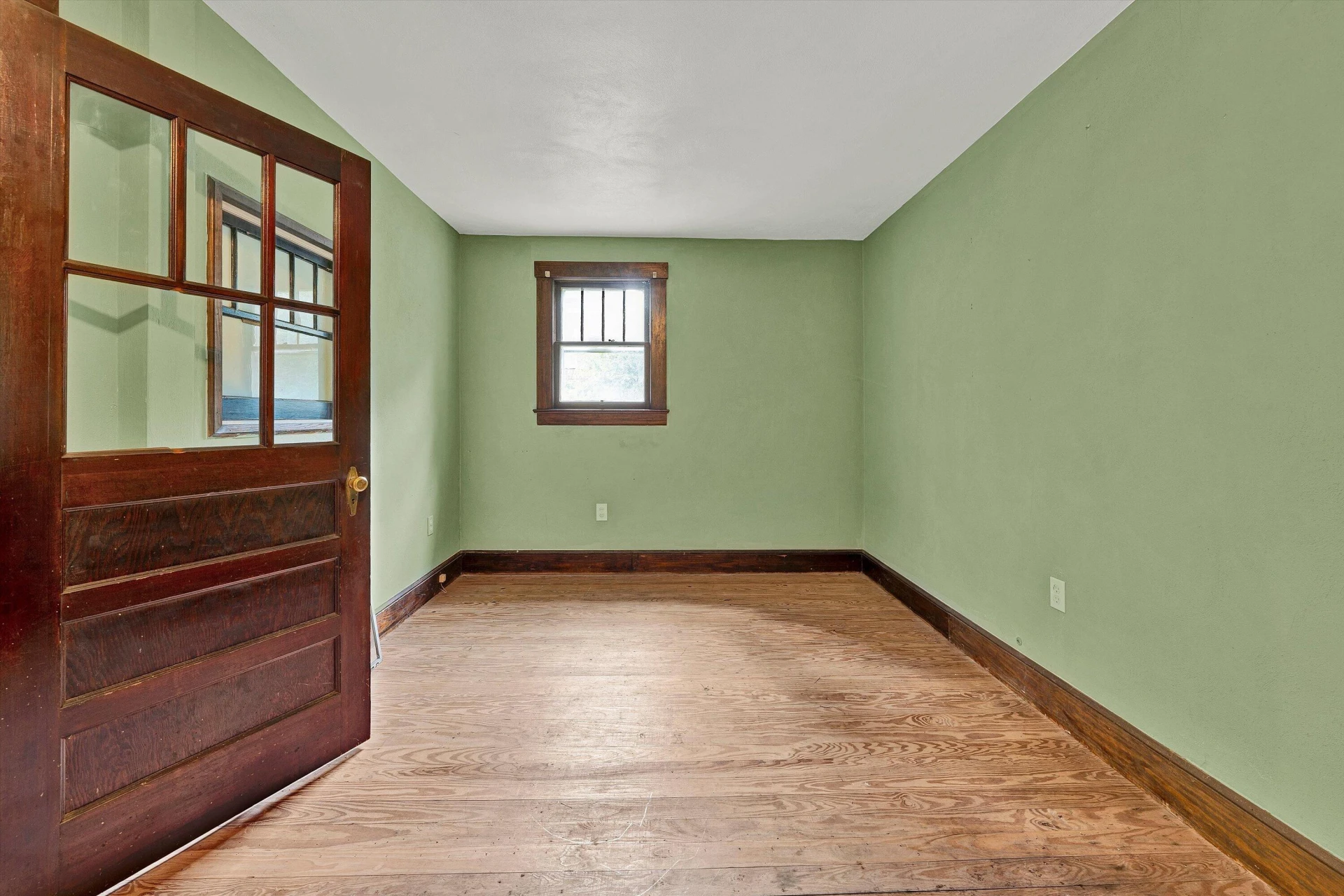 919 HOWBERT AVE SW - Photo 22